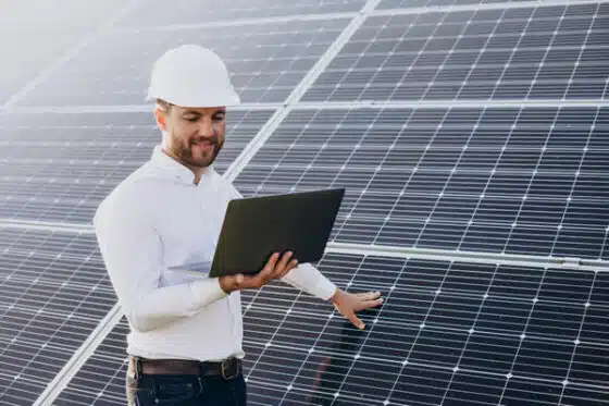 ingénieur énergie solaire et éco-énergétique